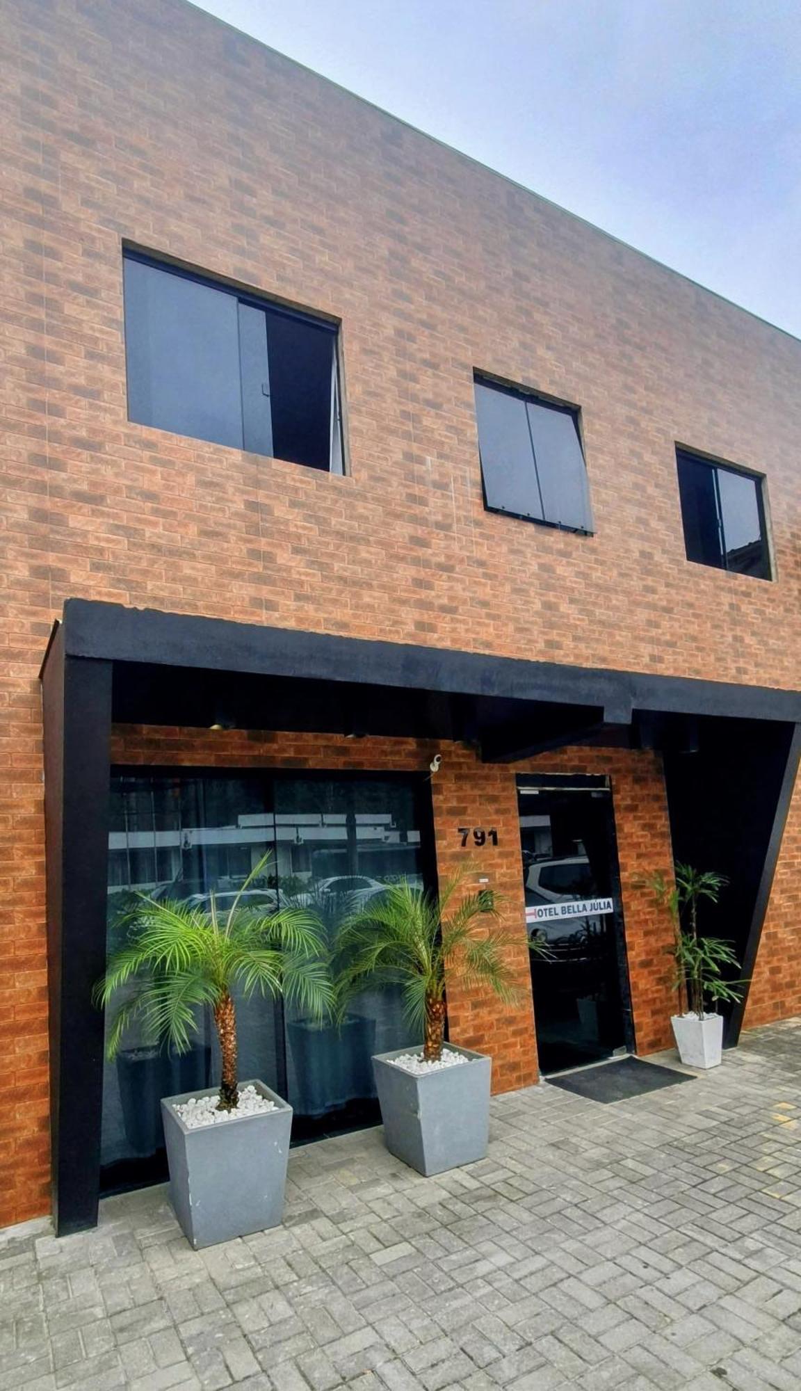 Hotel Bella Julia Joinville Bagian luar foto
